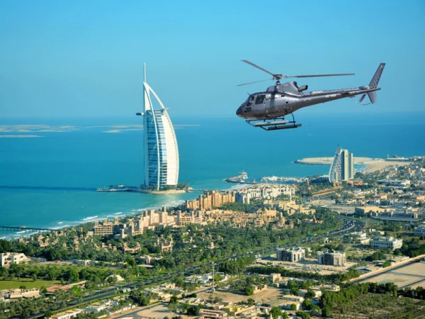 Dubai: Ăn tối Trên Du thuyền Sang trọng - Ảnh 4