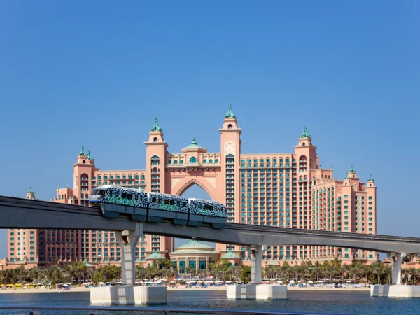 Dubai: Ăn tối Trên Du thuyền Sang trọng - Ảnh 3